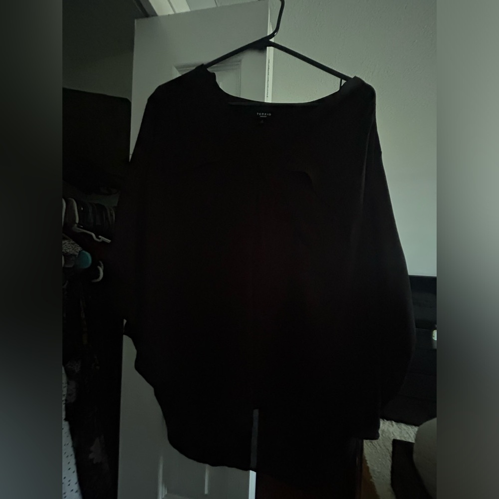 Torrid Black Harper Georgette Pullover 3/4 sleeve blouse, size 0 (14)